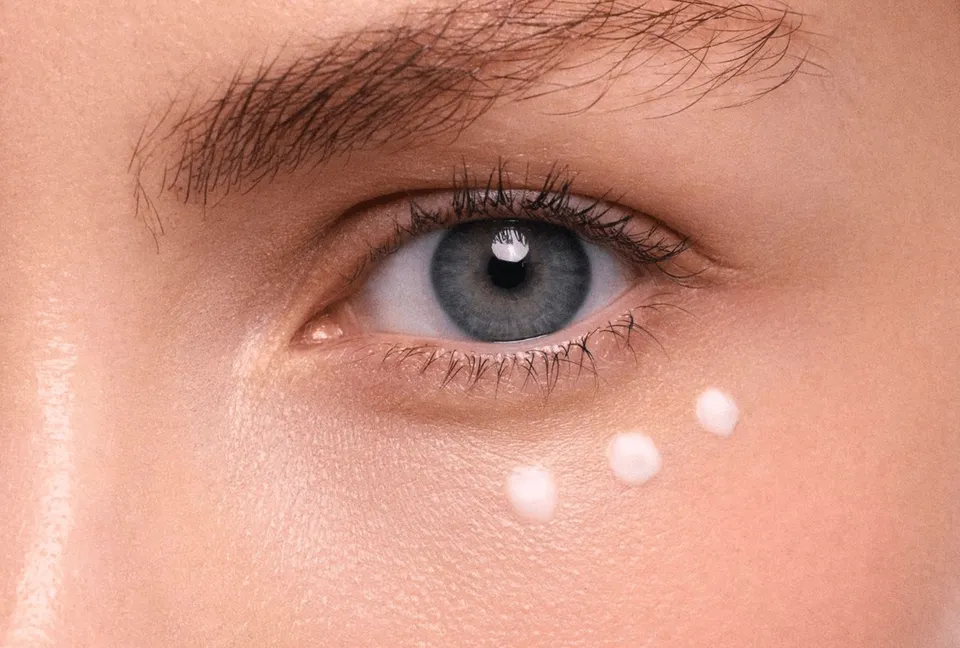 Home Remedies for Tightening Skin Around Eyes